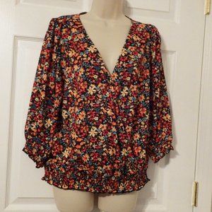 Women's blouse with elastic hem, Size Large, multi color